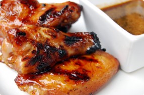 Grilled Chicken Wings w/ Brown Sugar & Soy Sauce