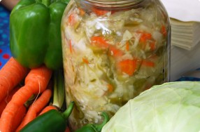 Spicy Coleslaw (Cortido Americano)