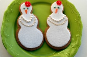 Cookie Decorating: Snow Divas