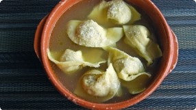 Tortelli en Brodo