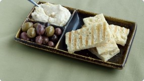 Tuscan White Bean Spread w/ Truffle Oil