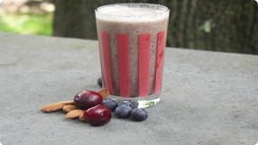 Fruit & Almond Smoothie