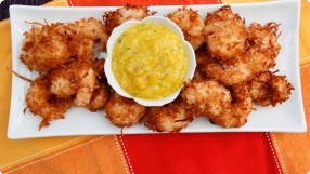 Coconut Shrimp w/ Spicy Mango Dipping Sauce