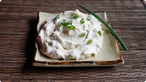 Guilt-Free Creamy Onion Dip