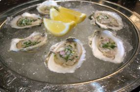 Oysters with Spicy Mignonette Sauce